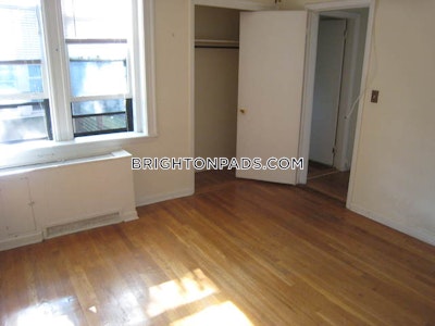 Brighton 3 Beds 1 Bath Boston - $4,650 No Fee