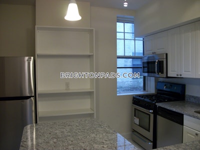 Brighton 3 Beds 1 Bath Boston - $4,650 No Fee